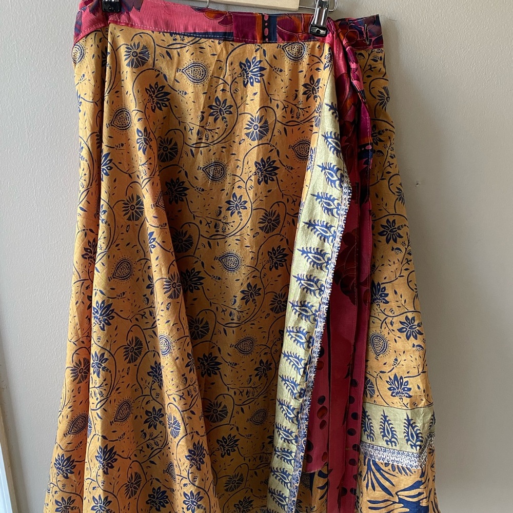 Darn Good Yarn Sari Wrap Skirt - Picture 3 of 6